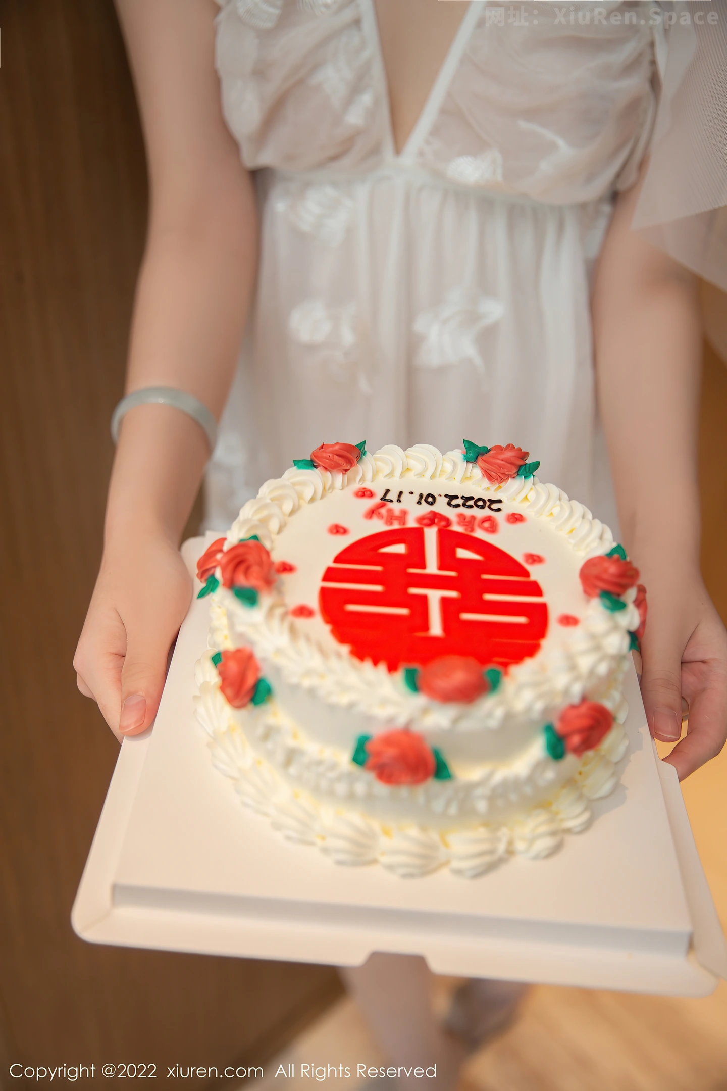 图片[4]-[XiuRen秀人网]VOL.4530 模特一颗甜蛋黄a结婚纪念日主题薄透服饰秀惹火身材诱惑写真81P-秀人网官方网站